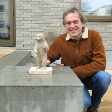 Der " Berliner Bär ". Entstehung eines Gipsmodells.